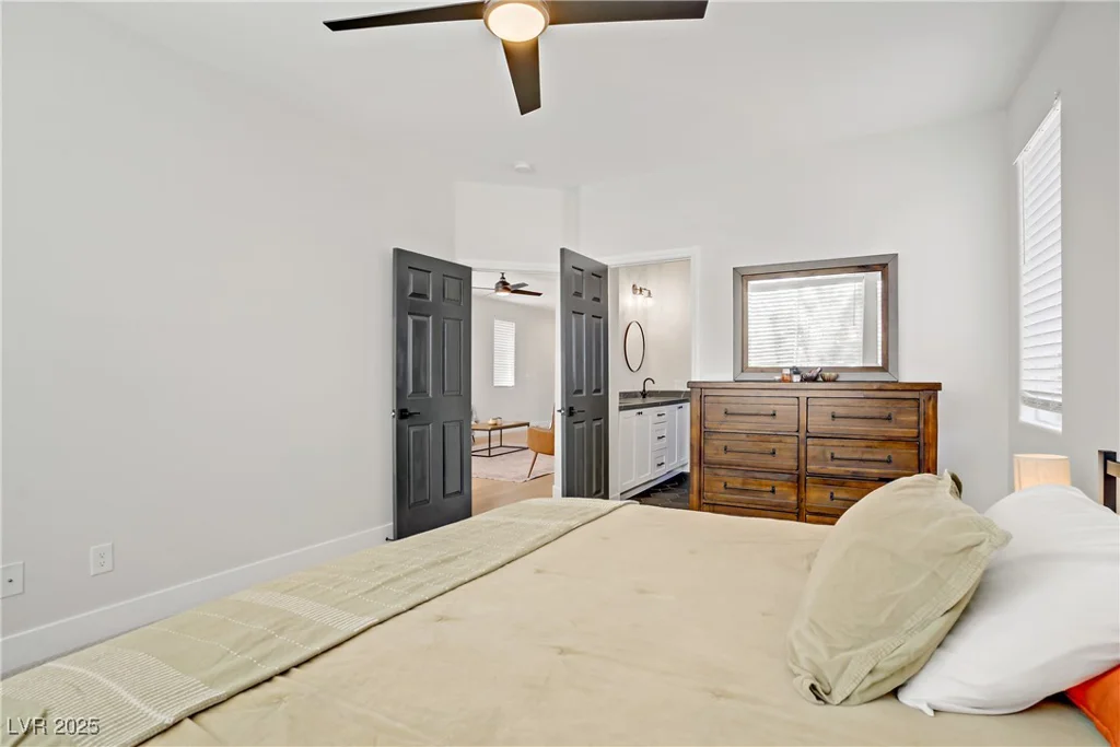 305 Napa Hills, Las Vegas, NV 89144