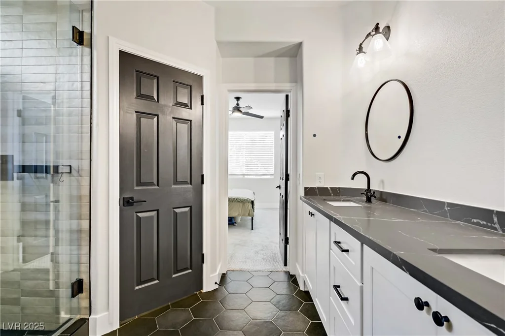 305 Napa Hills, Las Vegas, NV 89144