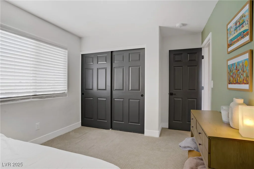 305 Napa Hills, Las Vegas, NV 89144