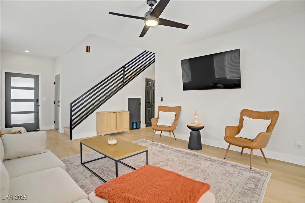 305 Napa Hills, Las Vegas, NV 89144