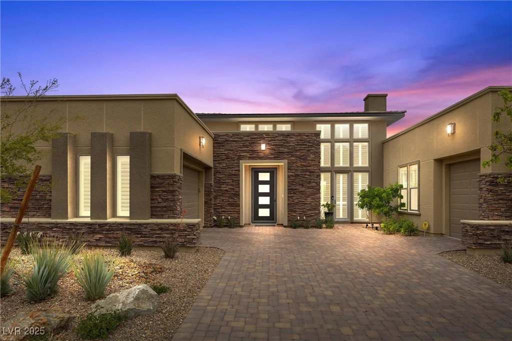 6700 Regency Stone, Las Vegas, NV 89148