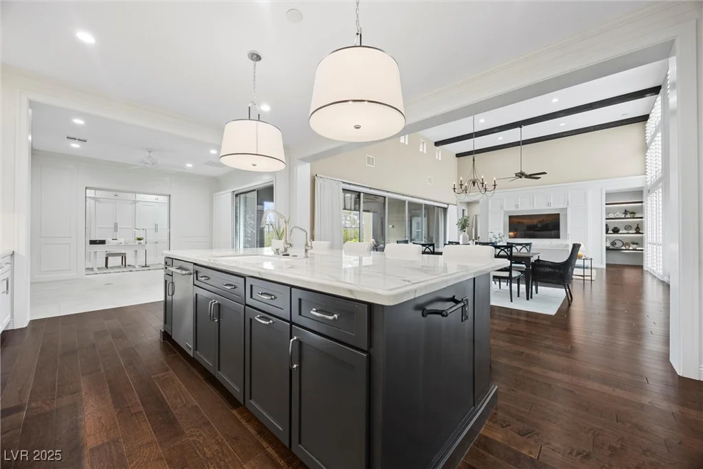 6700 Regency Stone, Las Vegas, NV 89148