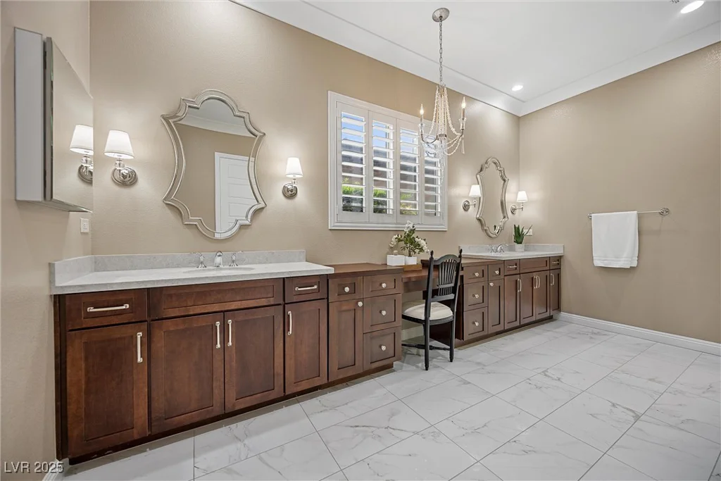 6700 Regency Stone, Las Vegas, NV 89148