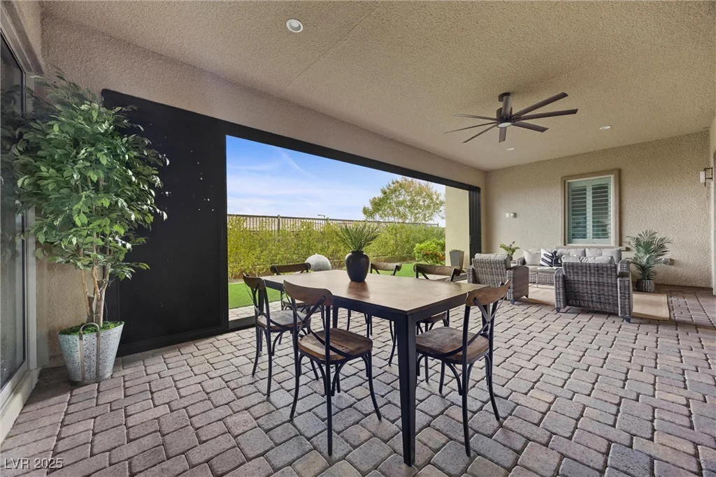 6700 Regency Stone, Las Vegas, NV 89148