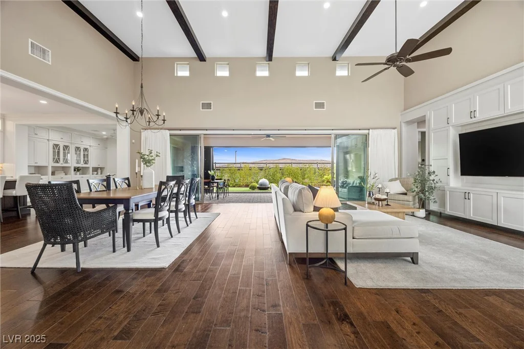 6700 Regency Stone, Las Vegas, NV 89148