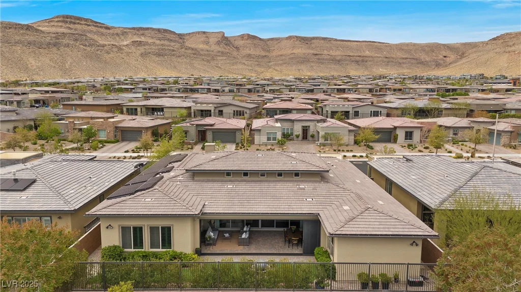 6700 Regency Stone, Las Vegas, NV 89148