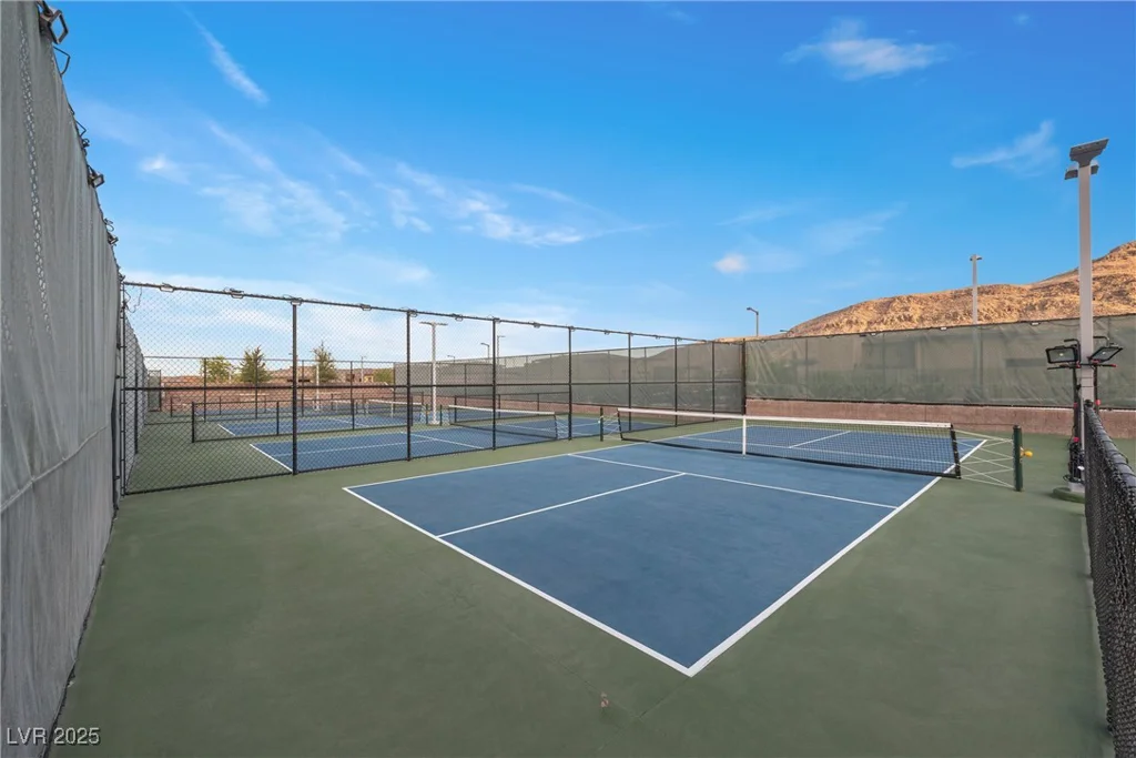 6700 Regency Stone, Las Vegas, NV 89148