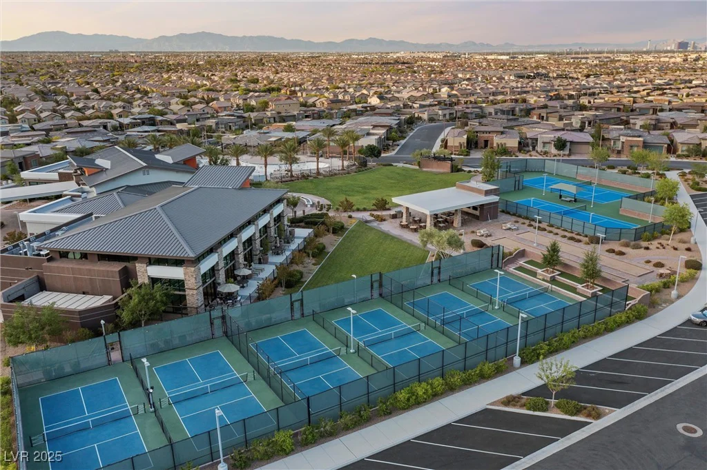 6700 Regency Stone, Las Vegas, NV 89148
