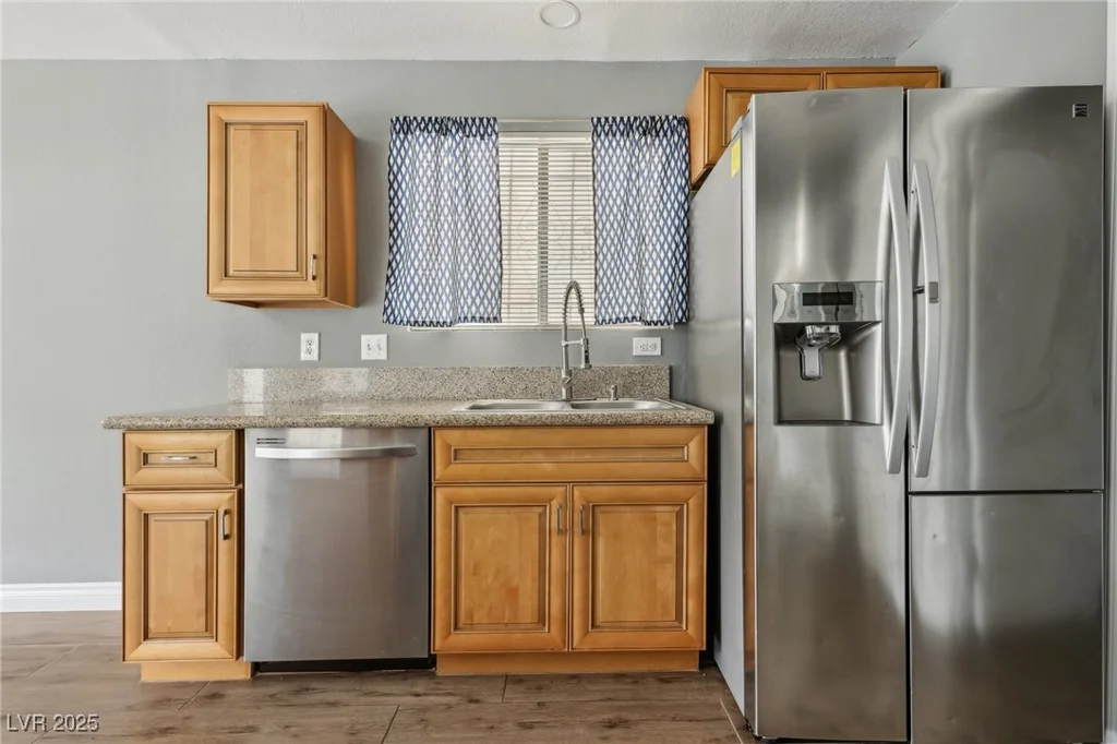 4552 Aviation, Las Vegas, NV 89115