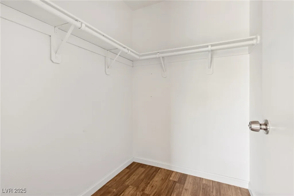 4552 Aviation, Las Vegas, NV 89115