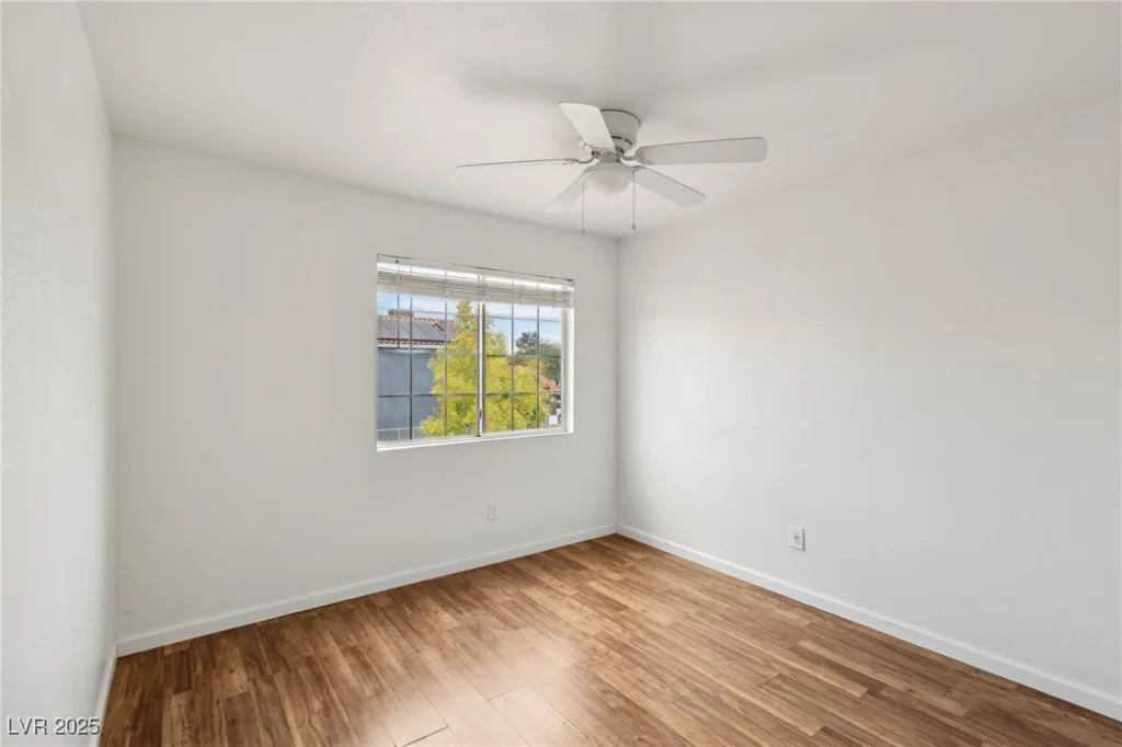4552 Aviation, Las Vegas, NV 89115