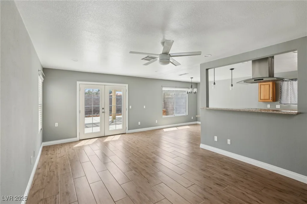 4552 Aviation, Las Vegas, NV 89115
