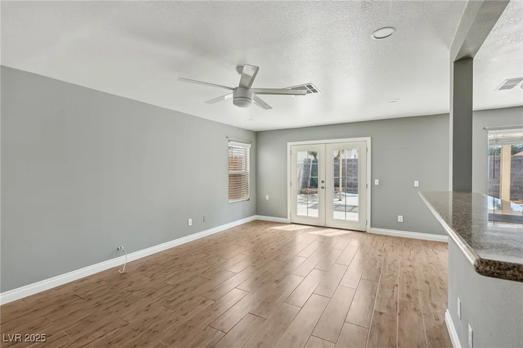 4552 Aviation, Las Vegas, NV 89115