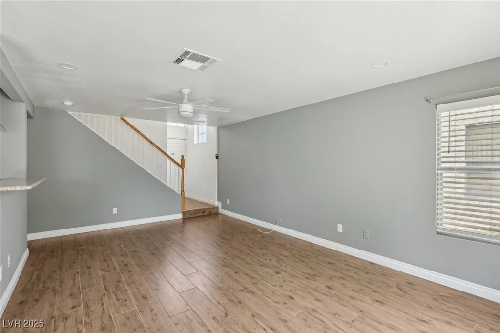 4552 Aviation, Las Vegas, NV 89115