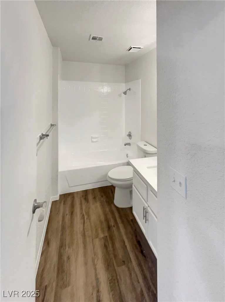 1832 Yellow Rose, Las Vegas, NV 89108