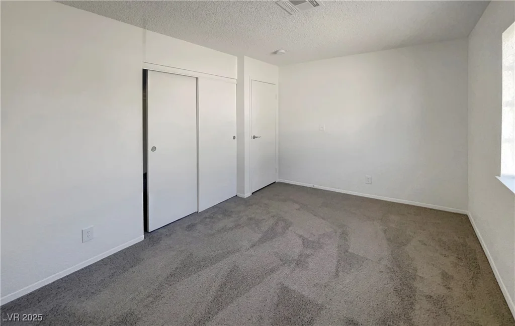 1832 Yellow Rose, Las Vegas, NV 89108