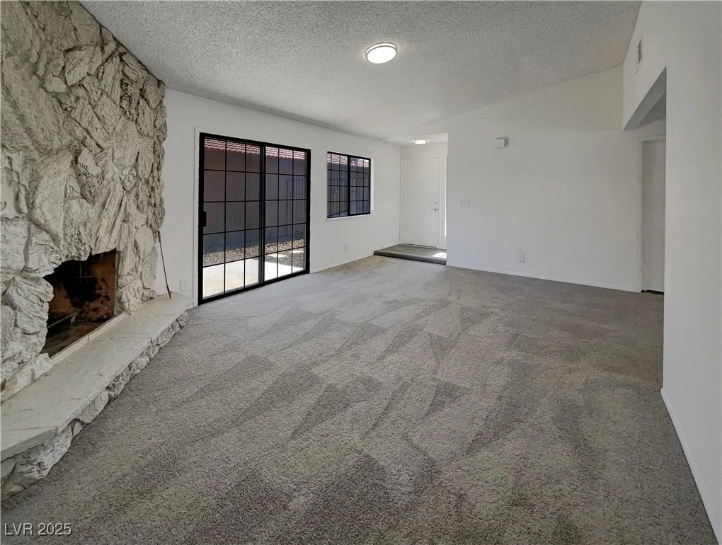 1832 Yellow Rose, Las Vegas, NV 89108