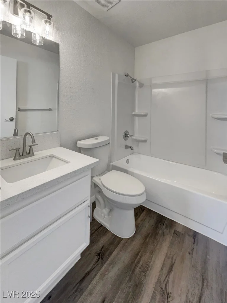 1832 Yellow Rose, Las Vegas, NV 89108