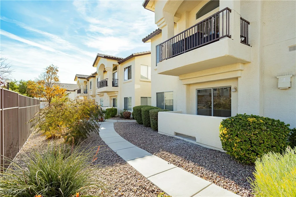 4810 Grey Wolf, Las Vegas, NV 89149