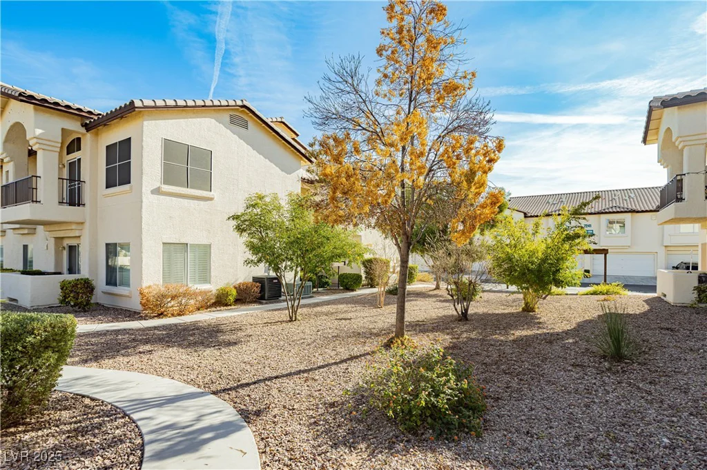 4810 Grey Wolf, Las Vegas, NV 89149