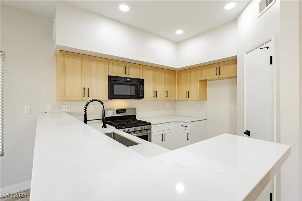 4810 Grey Wolf, Las Vegas, NV 89149