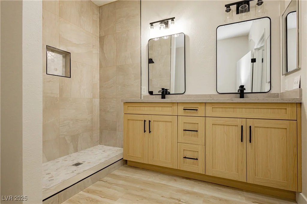 4810 Grey Wolf, Las Vegas, NV 89149