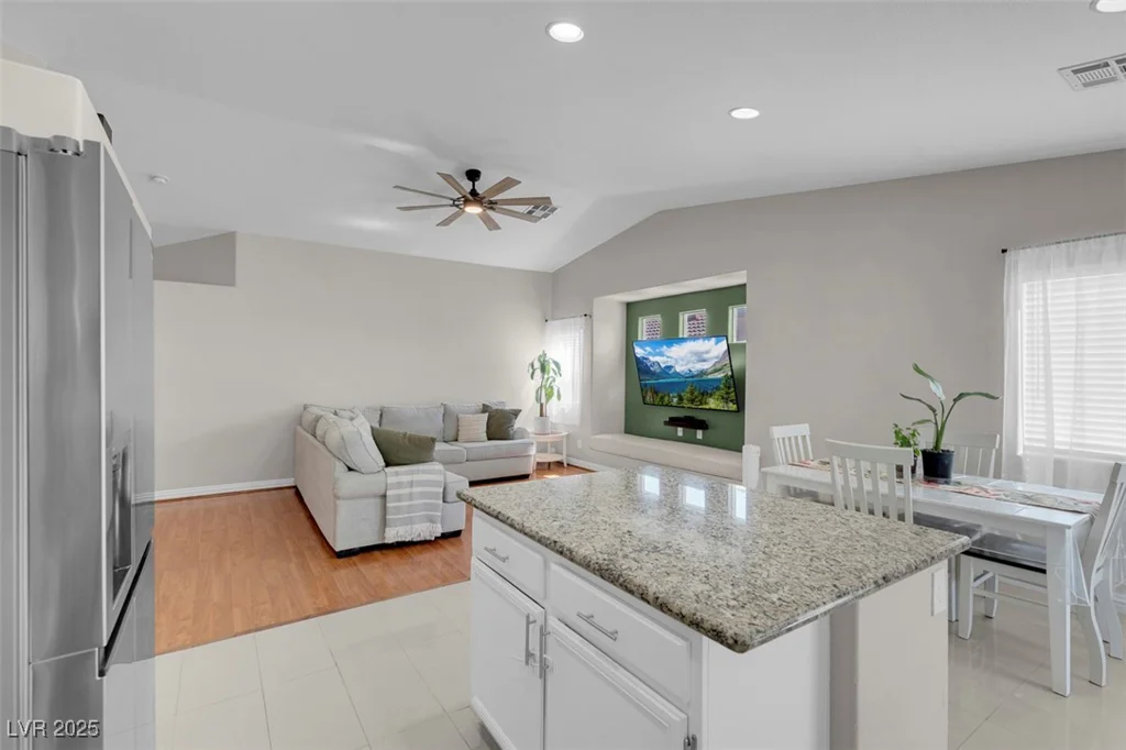 509 Regal Robin, North Las Vegas, NV 89084