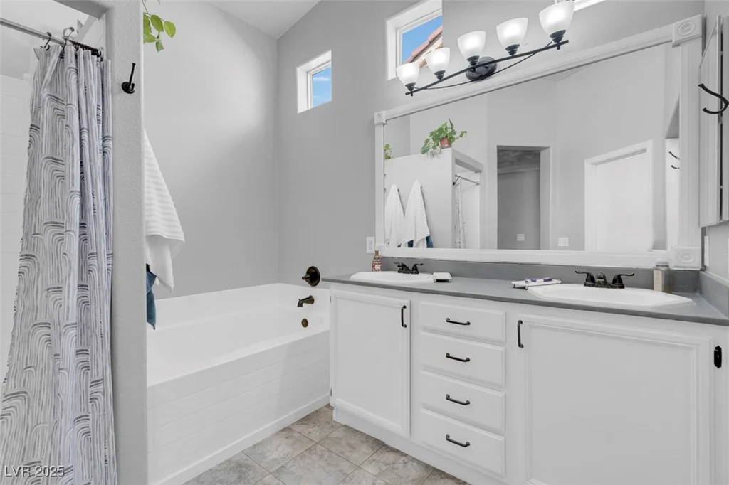 509 Regal Robin, North Las Vegas, NV 89084