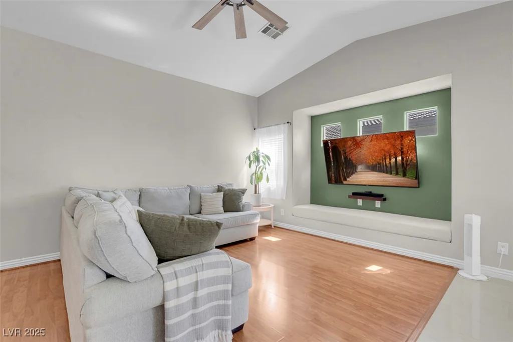 509 Regal Robin, North Las Vegas, NV 89084