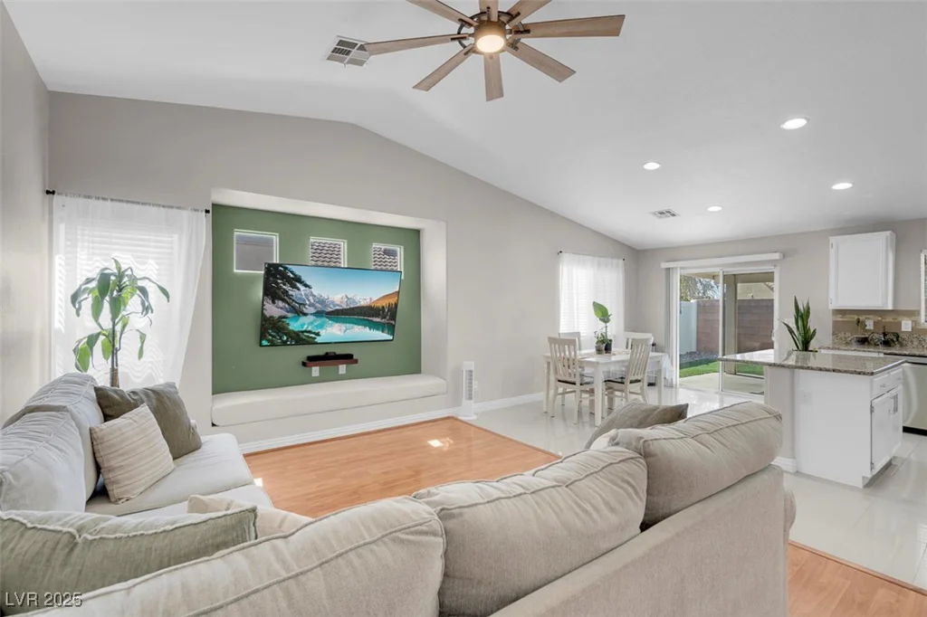 509 Regal Robin, North Las Vegas, NV 89084