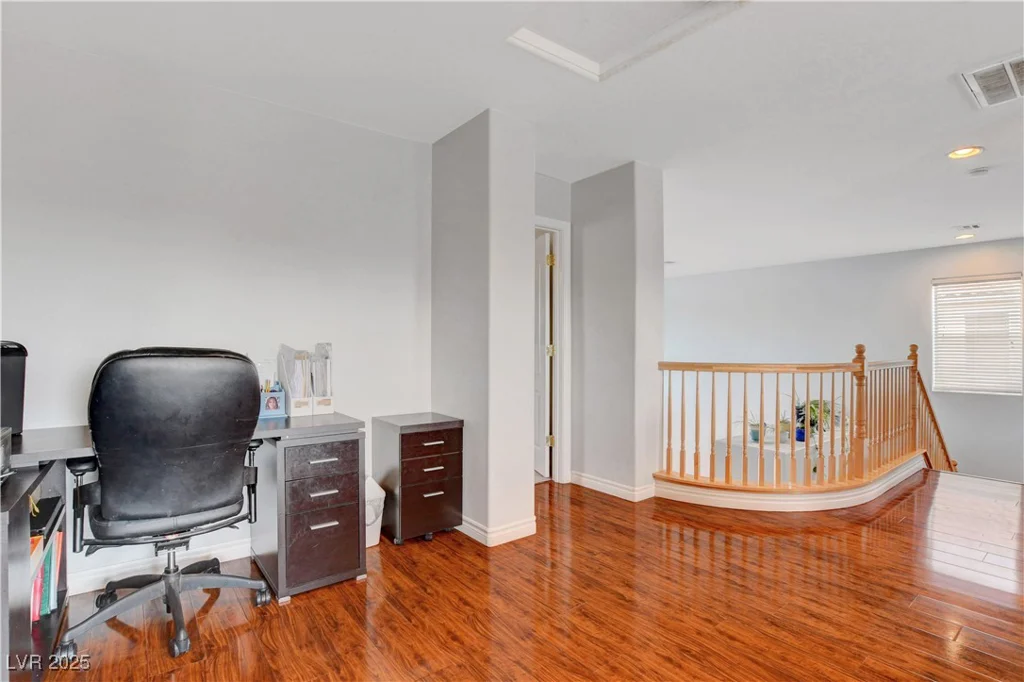 5642 Breckenridge, North Las Vegas, NV 89081