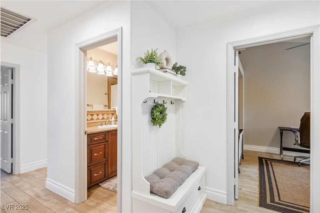 1845 CANDLE BRIGHT, Henderson, NV 89074
