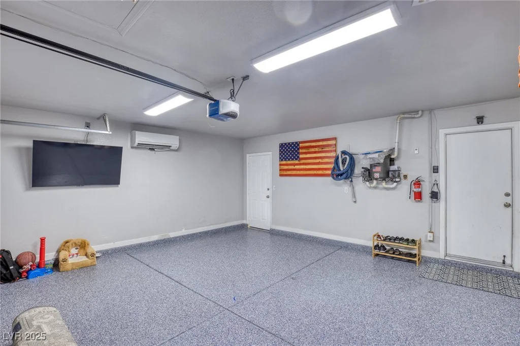 1845 CANDLE BRIGHT, Henderson, NV 89074
