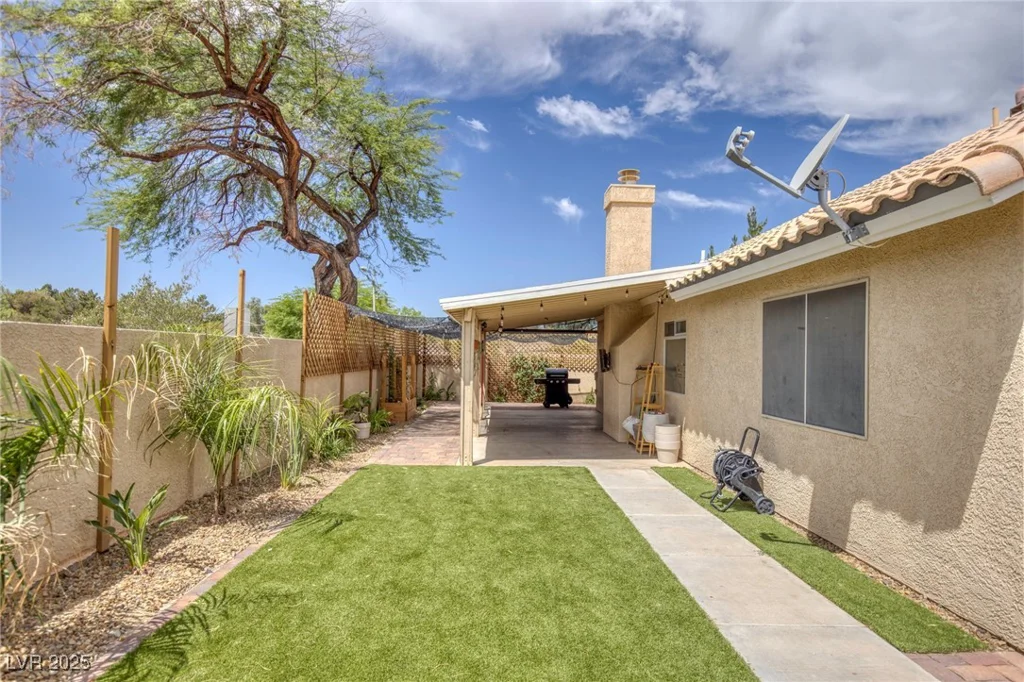 1845 CANDLE BRIGHT, Henderson, NV 89074