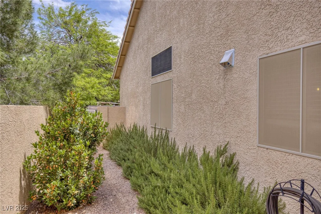 1845 CANDLE BRIGHT, Henderson, NV 89074