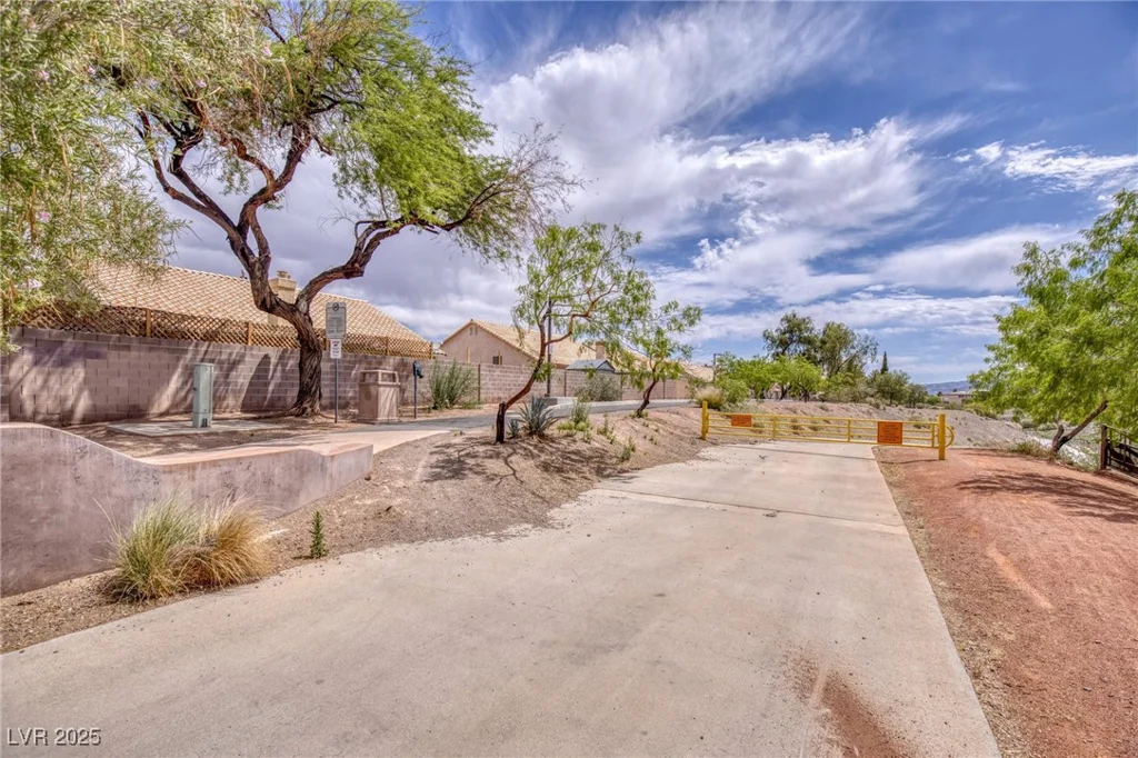 1845 CANDLE BRIGHT, Henderson, NV 89074