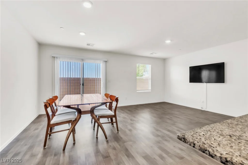 7977 Whisper Words, Las Vegas, NV 89113