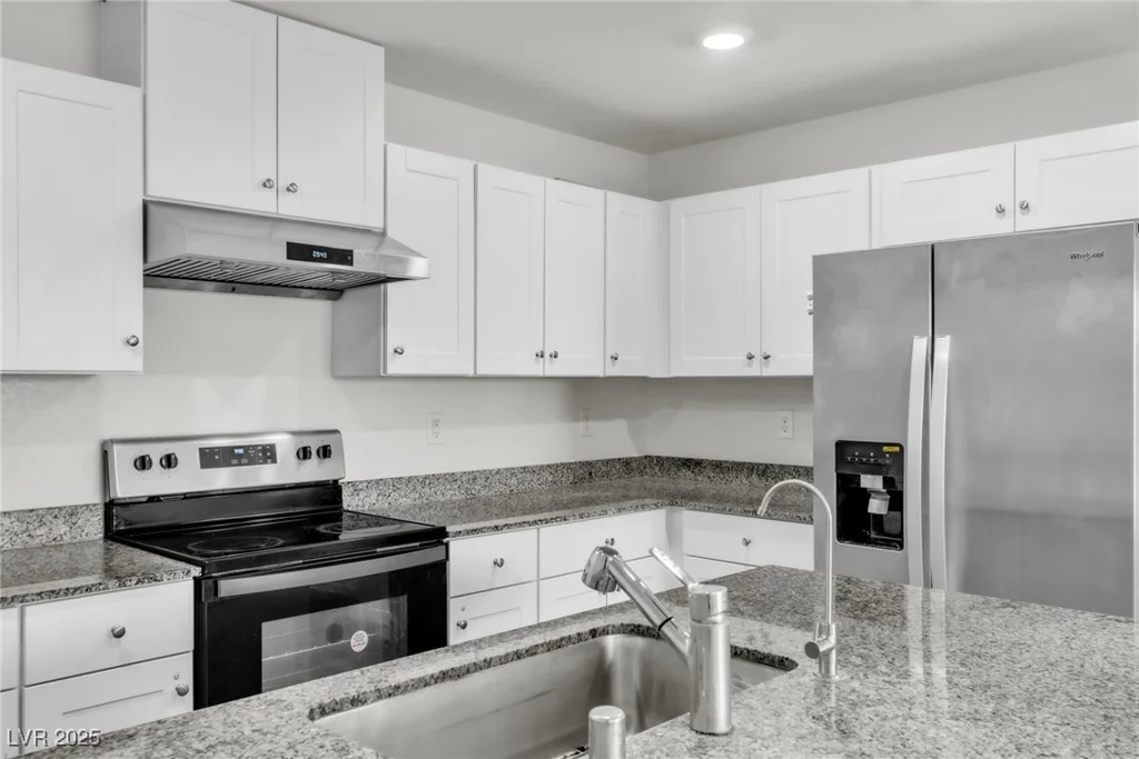 7977 Whisper Words, Las Vegas, NV 89113