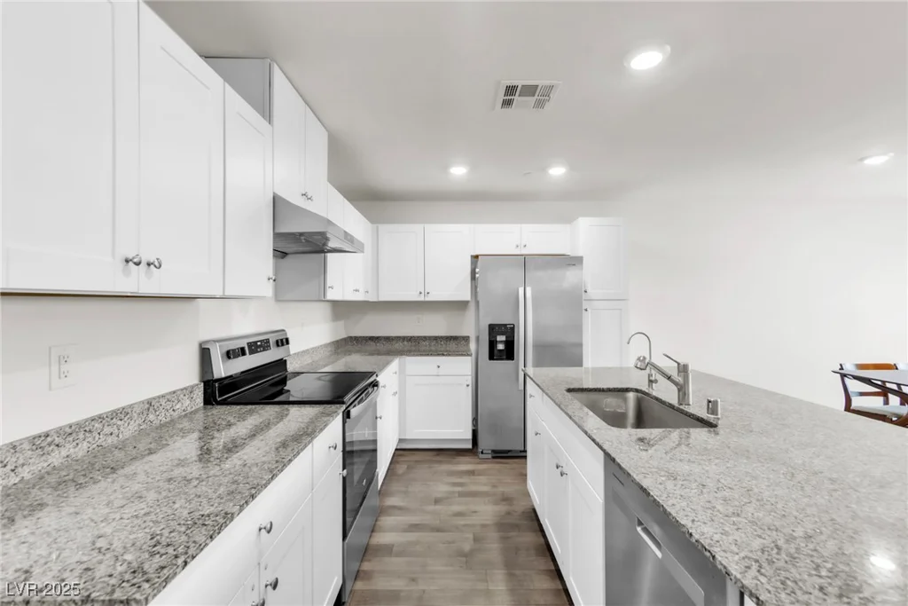 7977 Whisper Words, Las Vegas, NV 89113