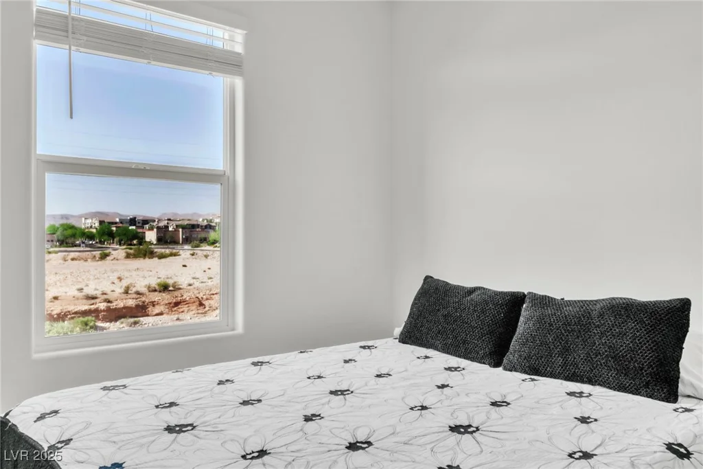 7977 Whisper Words, Las Vegas, NV 89113