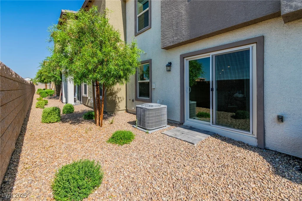 7977 Whisper Words, Las Vegas, NV 89113