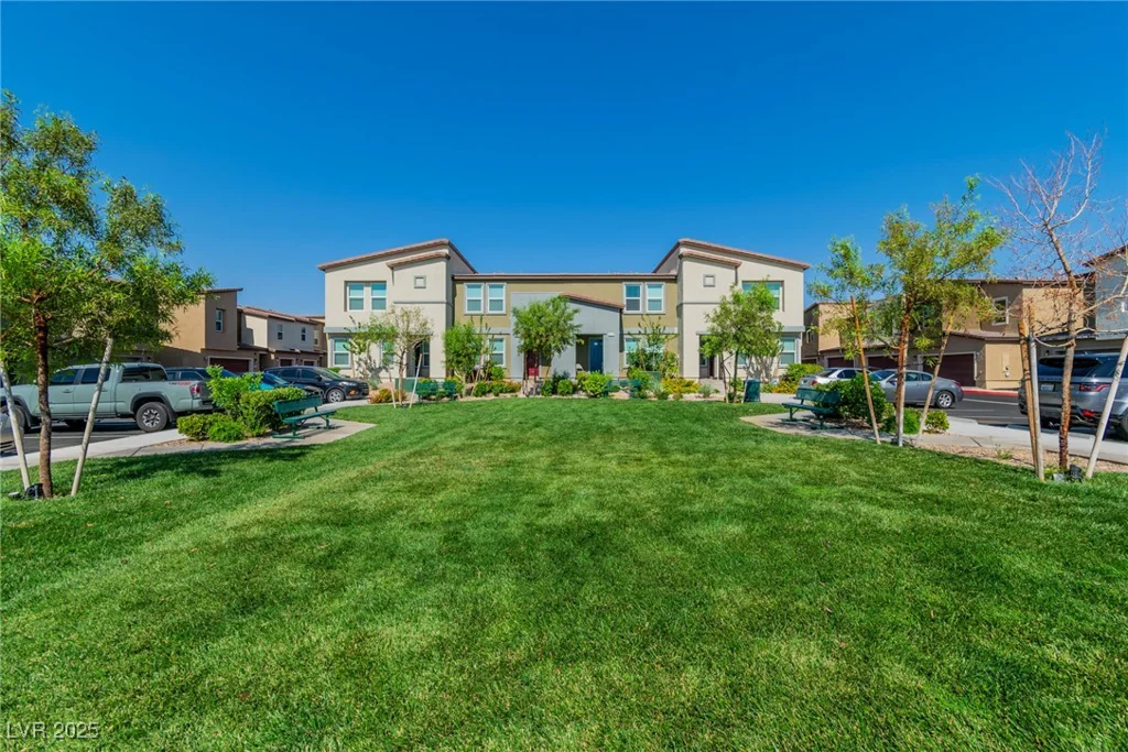 7977 Whisper Words, Las Vegas, NV 89113