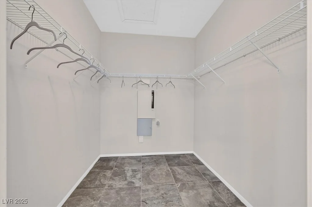4020 Recktenwall, North Las Vegas, NV 89081