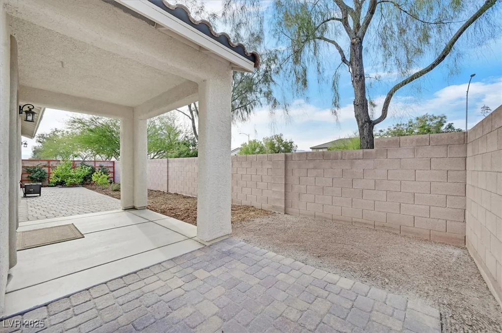 4020 Recktenwall, North Las Vegas, NV 89081