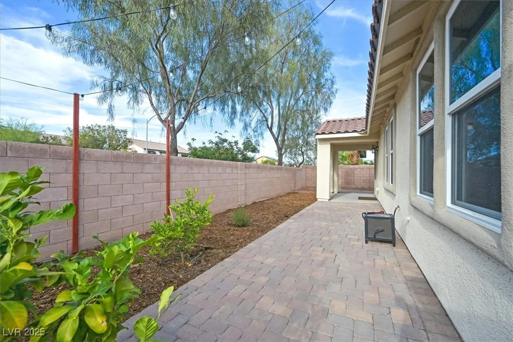 4020 Recktenwall, North Las Vegas, NV 89081