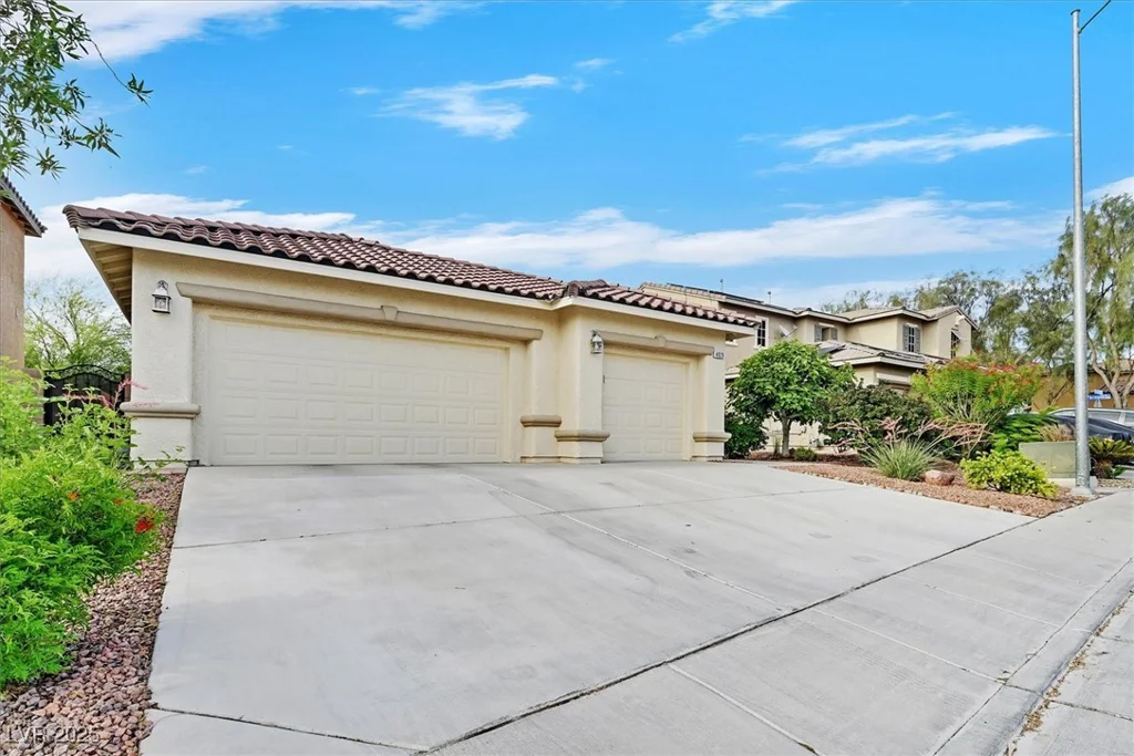 4020 Recktenwall, North Las Vegas, NV 89081
