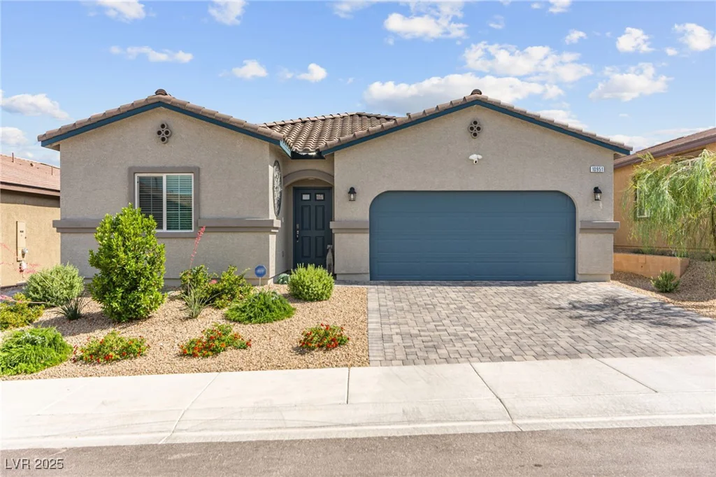 10951 Stone Crossing, Las Vegas, NV 89166