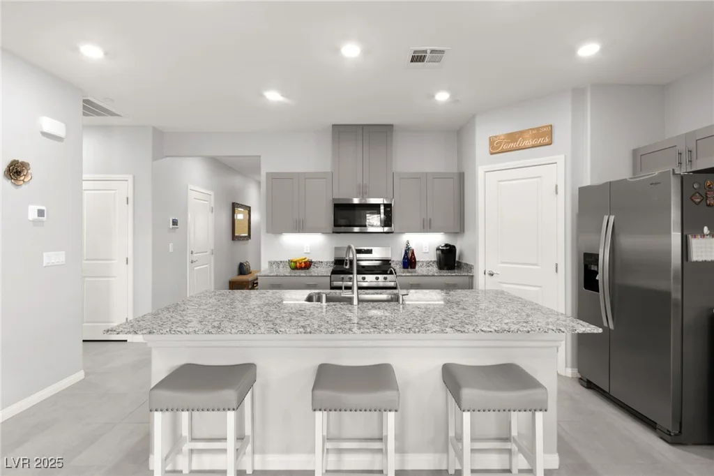 10951 Stone Crossing, Las Vegas, NV 89166