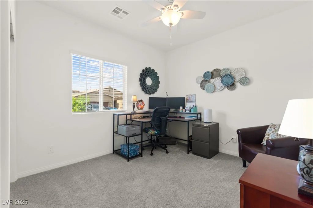 10951 Stone Crossing, Las Vegas, NV 89166
