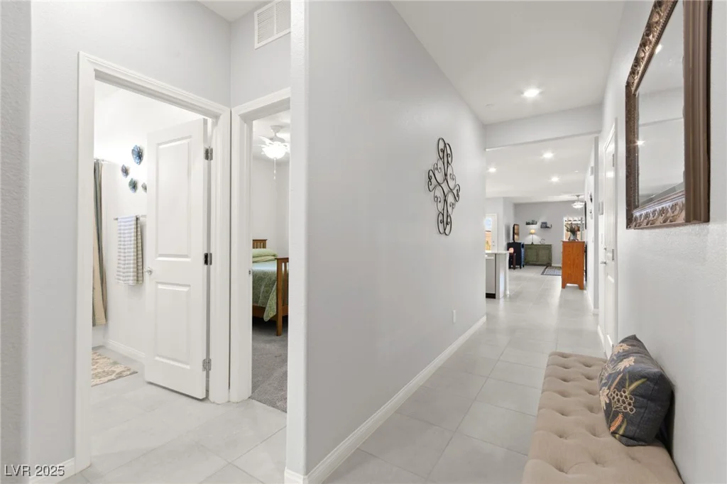 10951 Stone Crossing, Las Vegas, NV 89166